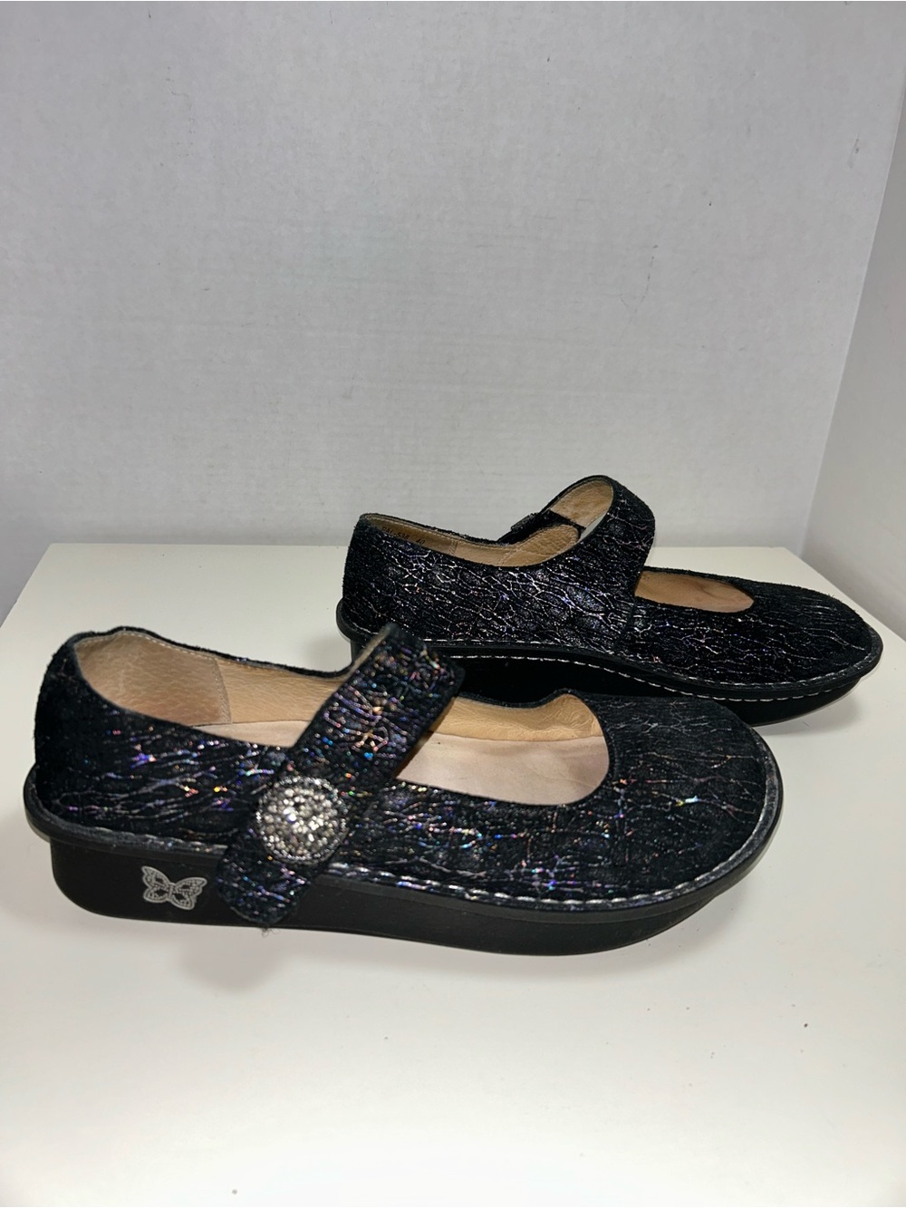 Alegria Paloma PAL-538 Black Metallic Holographic Crackle Leather Mary Jane Clog